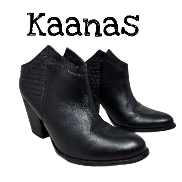 Kaanas Womens Western Bootie Clog Sz 39 =8.5 To 9 Black Leather Wood Stack Heel - Picture 1 of 14